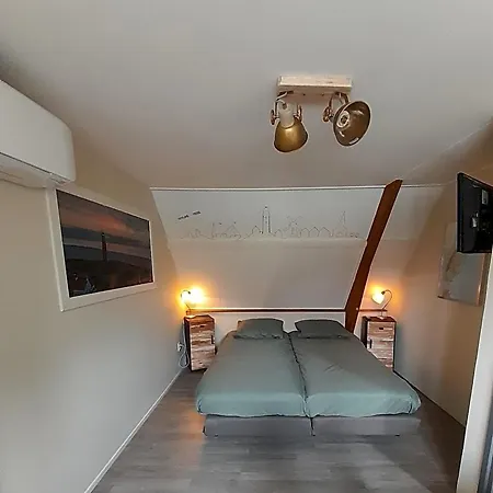 22up Bed & Koffie 3* Den Burg